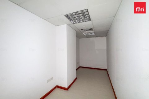 Office in Dubai, UAE 102.7 sq.m. № 680022 - photo 11