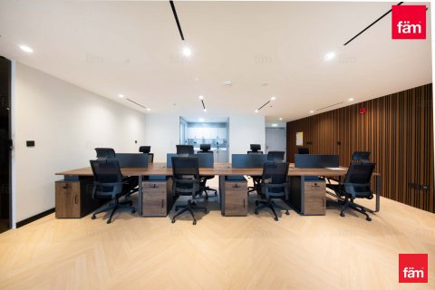 Zyrë në Dubai, Emiratet e Bashkuara Arabe 163.7 m2. № 680020 - Foto 2