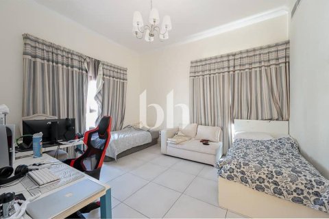 Vila v Sharjah, SAE 5 ložnice, 370 m² Č.: 642924 - fotografie 9
