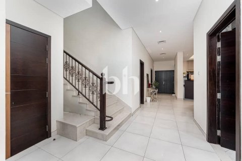 Vila v Sharjah, SAE 5 ložnice, 370 m² Č.: 642924 - fotografie 16