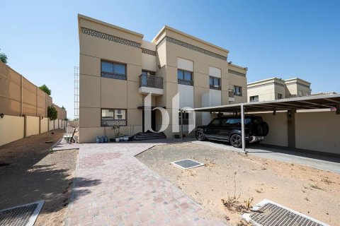 Vila v Sharjah, SAE 5 ložnice, 370 m² Č.: 642924 - fotografie 10