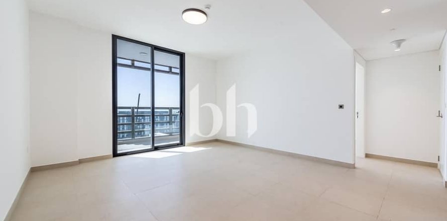 Lakás itt: Aljada, Sharjah, EAE, 1 hálószoba, 82 m², azonosító: 642929