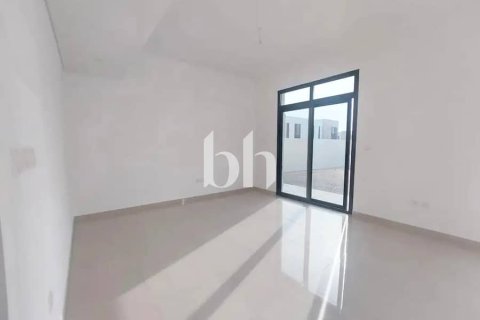 Al Tai, Sharjah, UAE의 판매용 빌라 침실 3개, 157제곱미터 번호 642930 - 사진 1