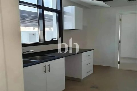 Al Tai, Sharjah, UAE의 판매용 빌라 침실 3개, 157제곱미터 번호 642930 - 사진 6
