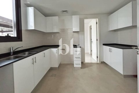 Māja Al Tai, Sharjahjā, AAE 3 istabas, 187 m2 Nr. 642926 - attēls 8