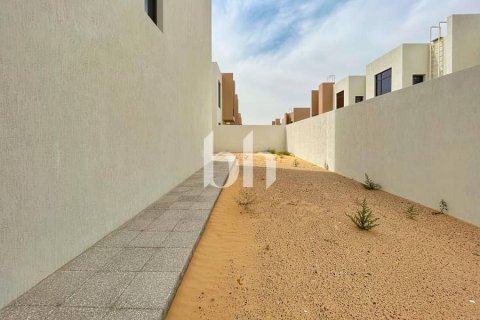 Māja Al Tai, Sharjahjā, AAE 3 istabas, 187 m2 Nr. 642926 - attēls 5