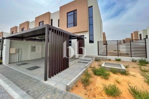 Māja Al Tai, Sharjahjā, AAE 3 istabas, 187 m2 Nr. 642926 - attēls 2