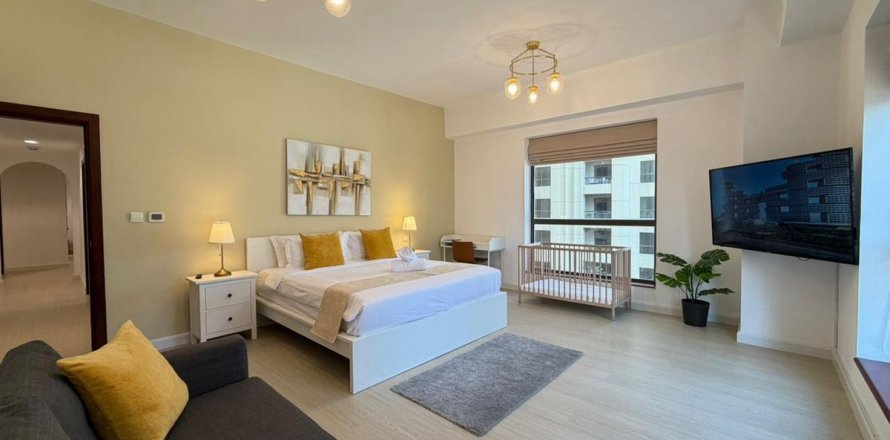 Byt v Dubai, SAE 3 ložnice, 178.3 m² Č.: 699746