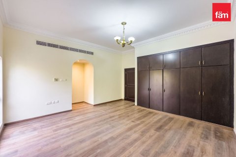 Vila v Al Barsha, Dubai, SAE 5 ložnice, 1393.5 m² Č.: 699748 - fotografie 8