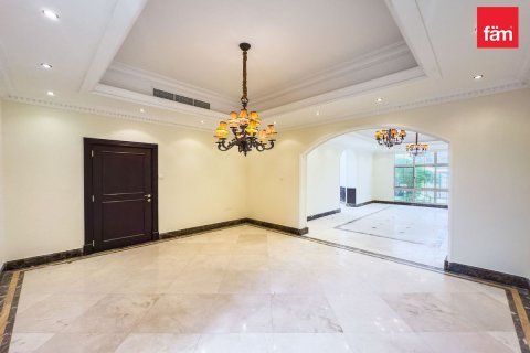 Vila v Al Barsha, Dubai, SAE 5 ložnice, 1393.5 m² Č.: 699748 - fotografie 4