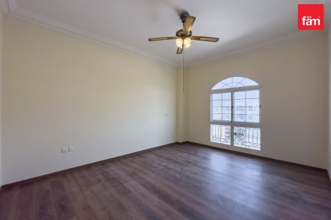 Vila v Al Barsha, Dubai, SAE 5 ložnice, 1393.5 m² Č.: 699748 - fotografie 21