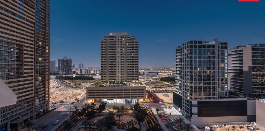 Apartman u gradu Dubai, UAE 1 spavaća soba, 75 m2 Br. 660238
