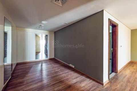 Al Furjan, Dubai, UAE의 임대용 아파트 침실 3개, 179제곱미터 번호 723158 - 사진 15