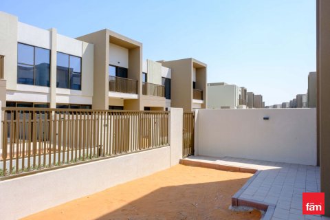 Villa in affitto a Dubai, EAU 4 camere da letto, 820.2 mq. № 713851 - foto 3