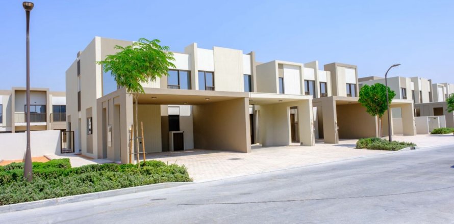 Villa a Dubai, EAU 4 camere da letto, 820.2 mq. № 713851