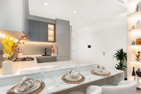 Apartment in Dubai, UAE 1 bedroom, 77 sq.m. № 630236 - photo 5