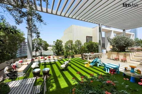 Lakás itt: Al Wasl, Dubai, EAE, 1 hálószoba, 109.7 m², azonosító: 630238 - fénykép 24