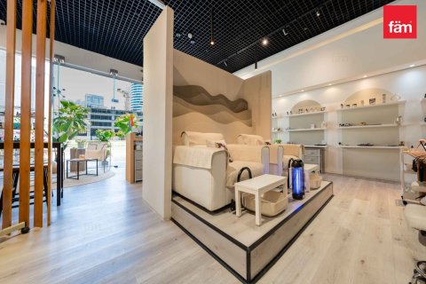 Obchod v Business Bay, Dubai, SAE 95.4 m² Č.: 717570 - fotografie 14
