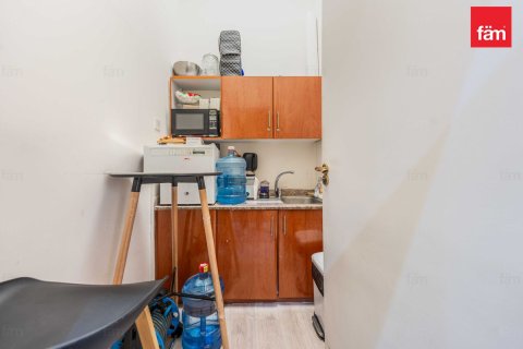 Obchod v Business Bay, Dubai, SAE 95.4 m² Č.: 717570 - fotografie 19