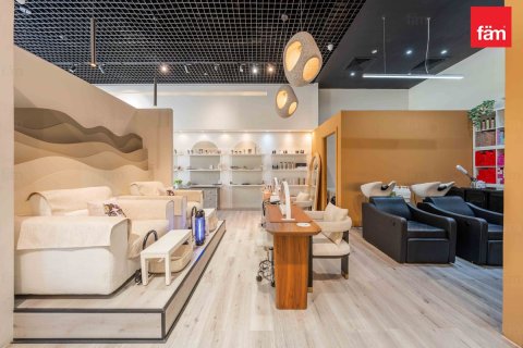 Obchod v Business Bay, Dubai, SAE 95.4 m² Č.: 717570 - fotografie 12