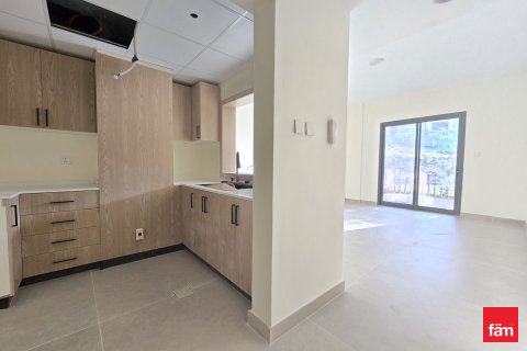 Appartamento a Dubai, EAU 2 camere da letto, 125.1 mq. № 687513