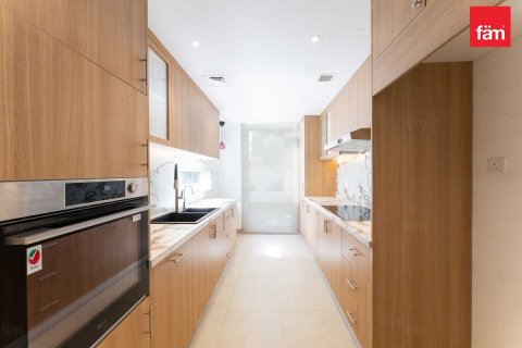 Adosado en alquiler en Dubai, EAU 3 dormitorios, 259.2 m2 № 687518 - foto 20