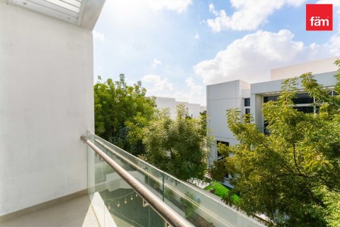 Adosado en alquiler en Dubai, EAU 3 dormitorios, 259.2 m2 № 687518 - foto 27