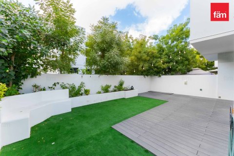 Adosado en alquiler en Dubai, EAU 3 dormitorios, 259.2 m2 № 687518 - foto 23