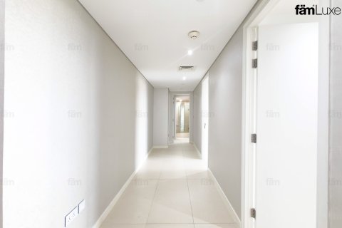 Apartment til leje i Dubai, UAE 3 soveværelser, 194.8 kvm № 687517 - foto 25