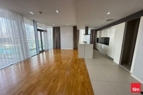 شقة في دبي 3 غرفة نوم ، 194.8 متر مربع . ر قم 687517