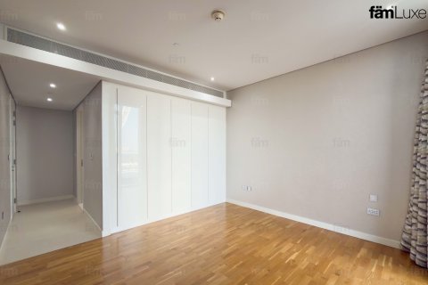 Apartment til leje i Dubai, UAE 3 soveværelser, 194.8 kvm № 687517 - foto 14