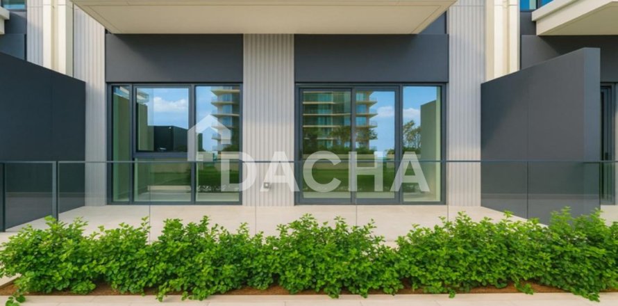 Apartment in Dubai Harbour, Dubai, UAE 1 bedroom, 84 sq.m. № 706741