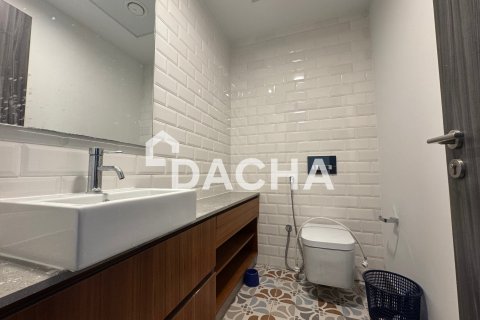 Apartment til salg i Motor City, Dubai, UAE 2 soveværelser, 133 kvm № 706740 - foto 8