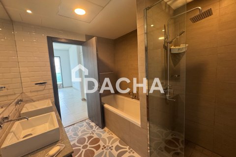 Apartment til salg i Motor City, Dubai, UAE 2 soveværelser, 133 kvm № 706740 - foto 12