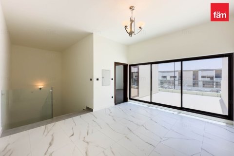 Dubai, संयुक्त अरब अमीरात में टाउनहाउस, 4 बेडरूम, 191.8 वर्ग मीटर, संख्या 679040 - फ़ोटो 24