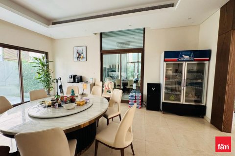 Villa para arrendamento em Dubai, EAU 5 quartos, 925.4 m2 № 659185 - foto 14