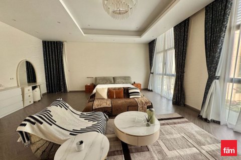Villa para arrendamento em Dubai, EAU 5 quartos, 925.4 m2 № 659185 - foto 16