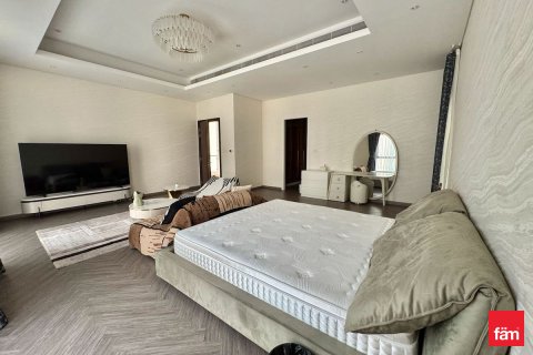 Villa para arrendamento em Dubai, EAU 5 quartos, 925.4 m2 № 659185 - foto 17