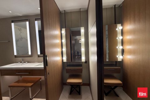 Dubai, संयुक्त अरब अमीरात में अपार्टमेंट, 1 बेडरूम, 74.6 वर्ग मीटर, संख्या 659186 - फ़ोटो 17