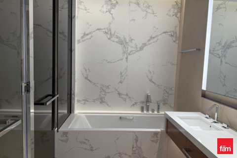 Dubai, संयुक्त अरब अमीरात में अपार्टमेंट, 1 बेडरूम, 74.6 वर्ग मीटर, संख्या 659186 - फ़ोटो 18