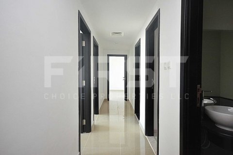 Пәтер Al Reef, Абу-Даби, БАӘ-да 3 жатын бөлмелер, 192.9 м² № 731433 - фото 11