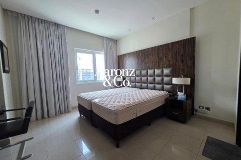 Apartemen di Jumeirah Lake Towers, Dubai, UEA 2 kamar tidur, 87 m2 nomor 758926 - foto 9