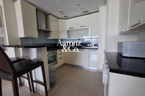 Apartemen di Jumeirah Lake Towers, Dubai, UEA 2 kamar tidur, 87 m2 nomor 758926 - foto 6