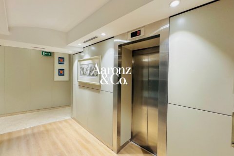 Apartman u Jumeirah Beach Residence, Dubai, UAE 2 spavaćih soba, 179 m2 Br. 758924 - fotografija 14