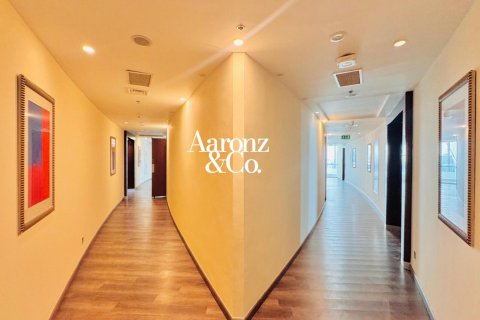 Apartman u Jumeirah Beach Residence, Dubai, UAE 2 spavaćih soba, 179 m2 Br. 758924 - fotografija 11