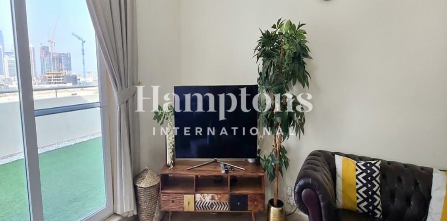 Apartmán v Motor City, Dubai, SAE 2 spálne, 185.806 m2 č. 699577