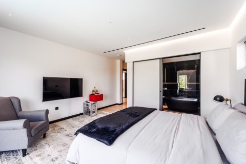 Villa zum Verkauf in Dubai, VAE 6 Schlafzimmer, 486 m2 Nr. 760967 - Foto 28