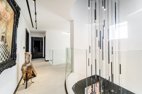 Villa zum Verkauf in Dubai, VAE 6 Schlafzimmer, 486 m2 Nr. 760967 - Foto 6