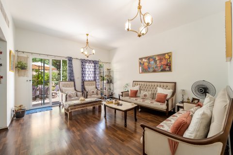 Stadthaus zum Verkauf in Discovery Gardens, Dubai, VAE 3 Schlafzimmer, 238 m2 Nr. 760966 - Foto 3