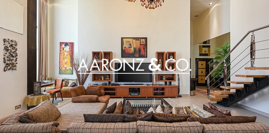 آپارتمان در Jumeirah Beach Residence، Dubai ، امارات متحده عربی 1 خوابه ، 148.9 متر مربع.  شماره 670569